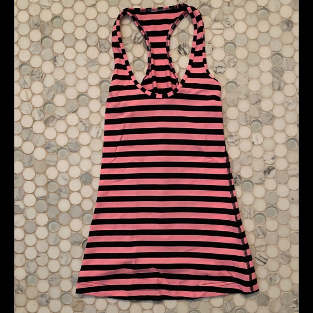 Lululemon tank top - Picture 1 of 1